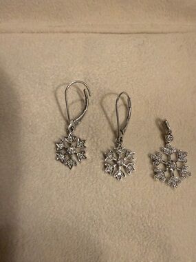 18K Gold and Diamond Set